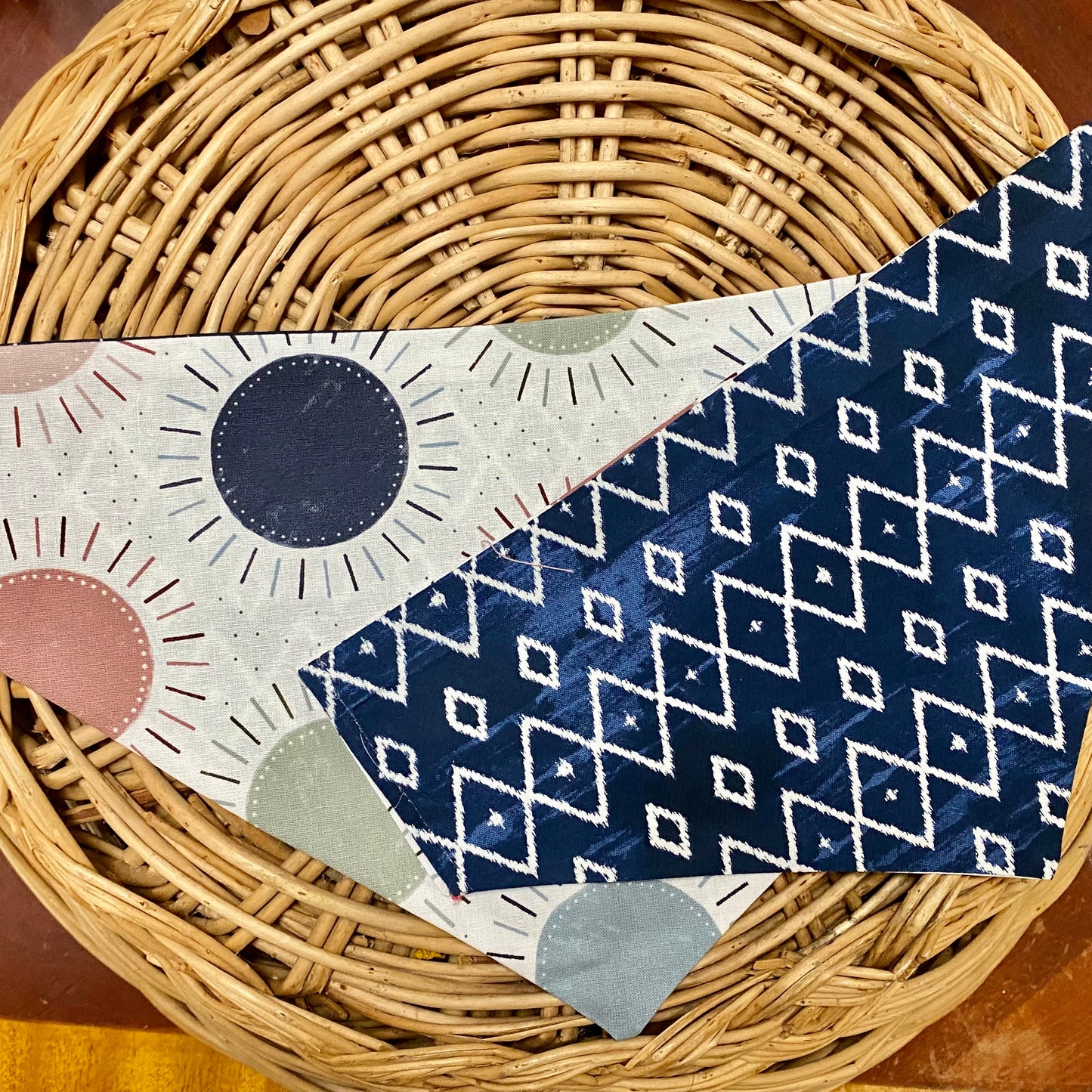 Whimsy's Golden Glow, Reversible Bandna